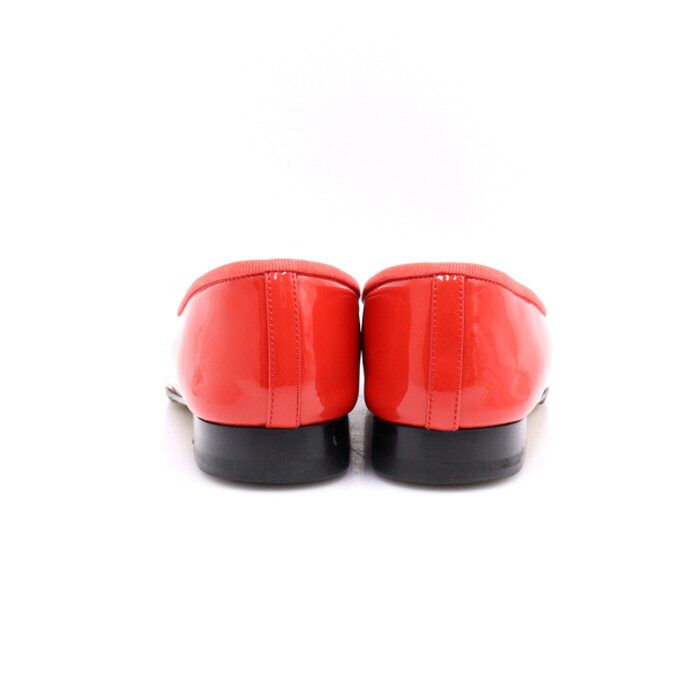 Chanel Ballerina Flat – Patent Leather – Black and Red