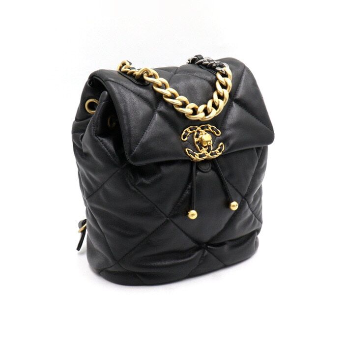 Chanel Backpack – Lambskin Leather – Black – Gold Hardware
