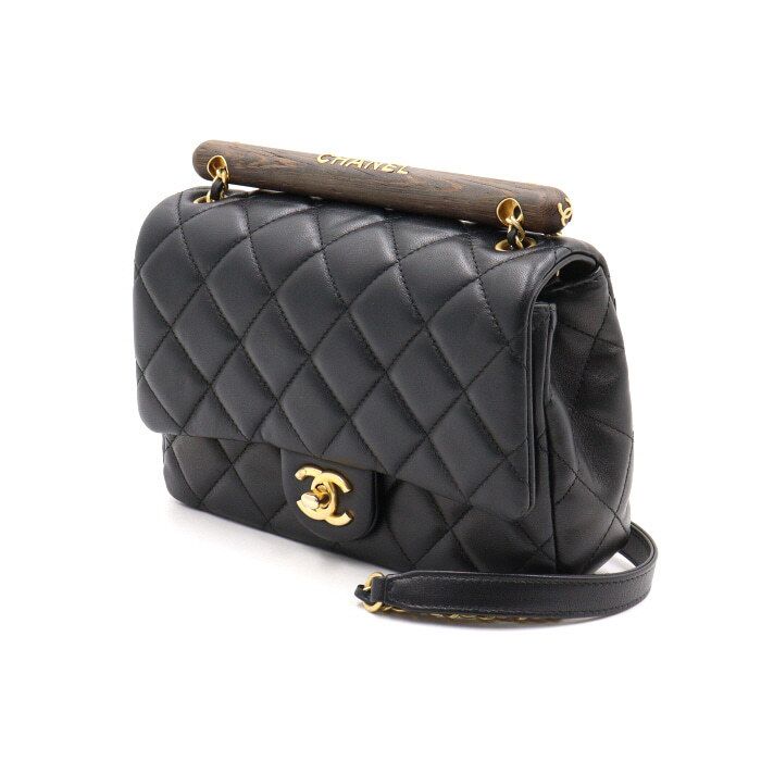 Chanel Flap Bag – Lambskin Leather – Black – Gold Hardware