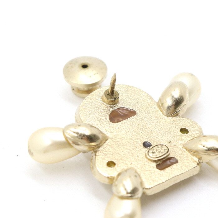Chanel Brooch – Gold – Ivory