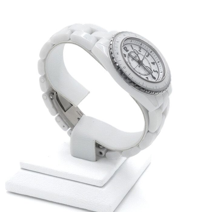 Chanel J12 – White