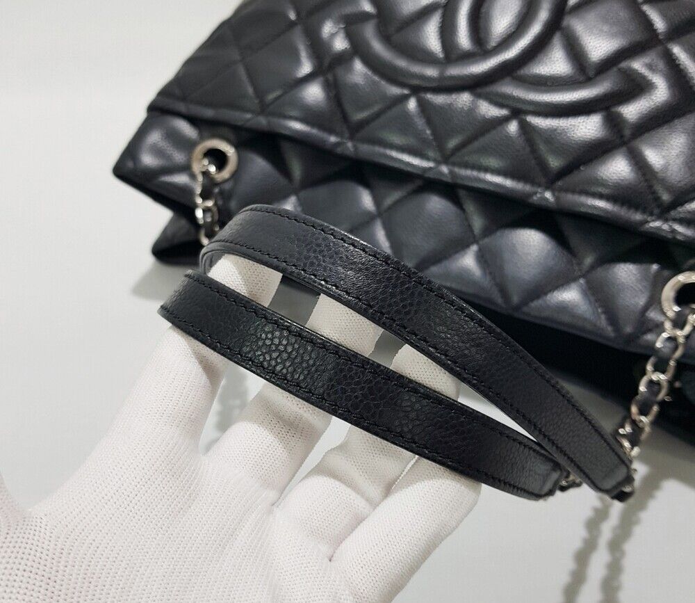 Chanel Chain Shoulder Bag – Caviar Leather – Black – Gold Hardware
