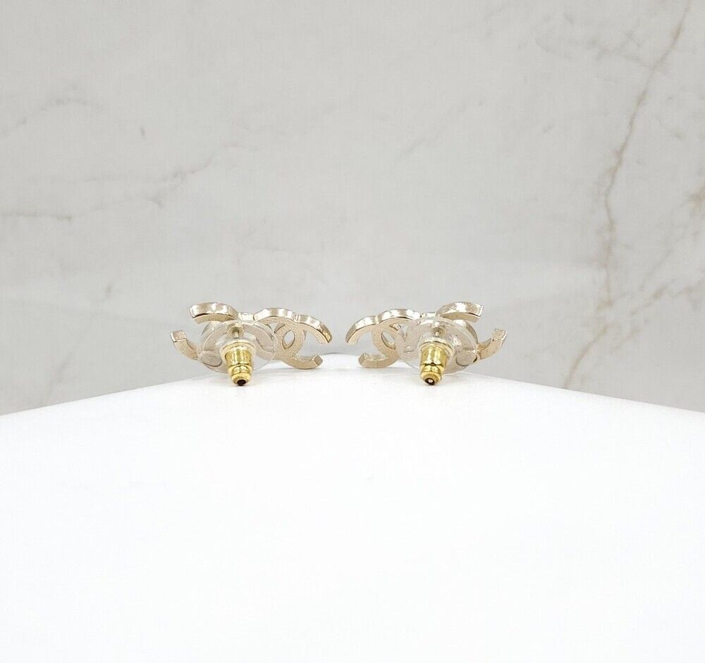Double CC Logo Crystal Earring AB9260