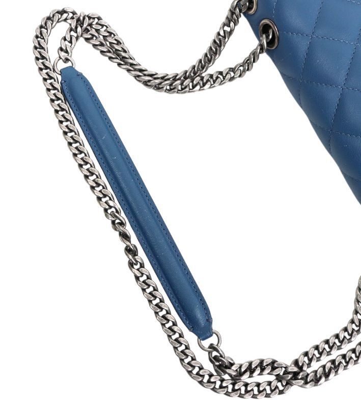 Navy Flap Chain Shoulder Bag 57918